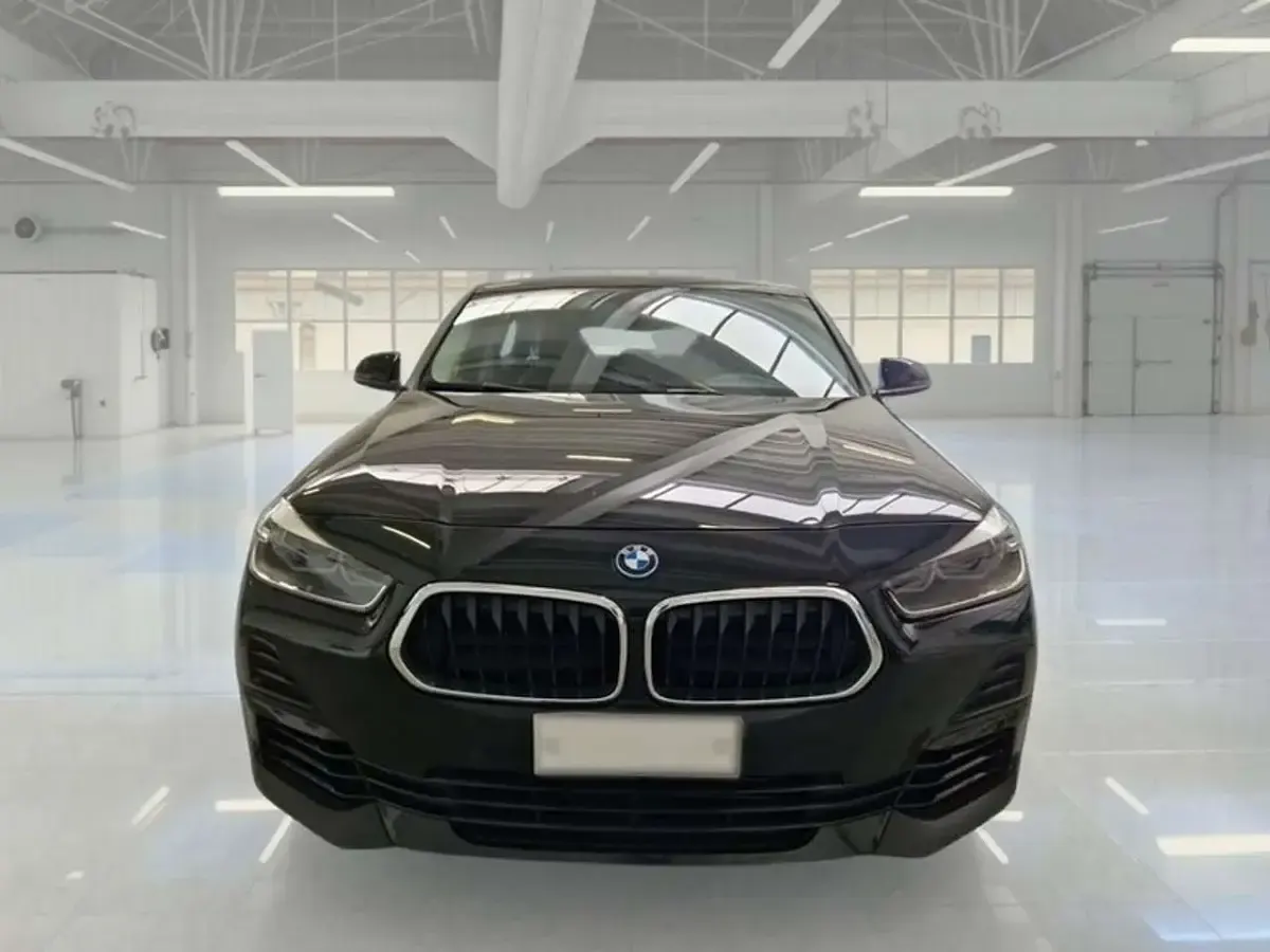 Usata BMW X2 125 CV (91 kW) 2023 Nero SUV