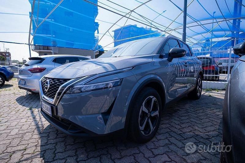 Usata Nissan Qashqai Tekna 140 CV (102 kW) 2021 Grigio SUV