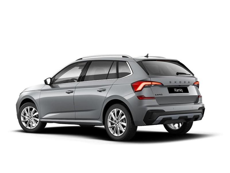 Nuova Skoda Kamiq 95 CV (69 kW) 2026 Smokey diamondargento metallizzato SUV