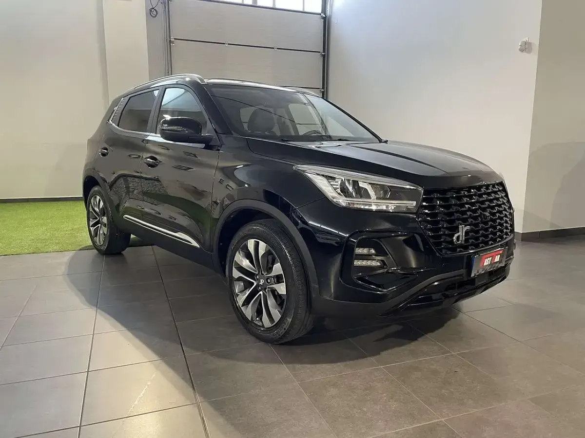 Usata DR DR 5.0 155 CV (114 kW) 2024 Nero SUV