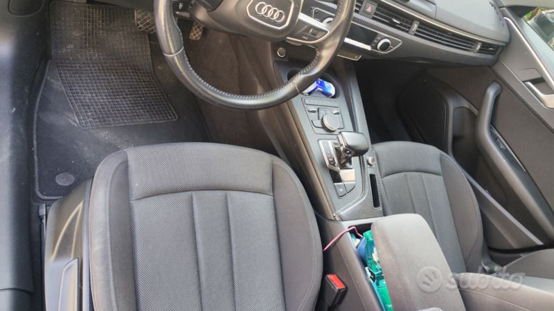 Nero Usata 2018 Audi A4 Station wagon | 15.000 € (Ottimo prezzo) - Immagine 1/4