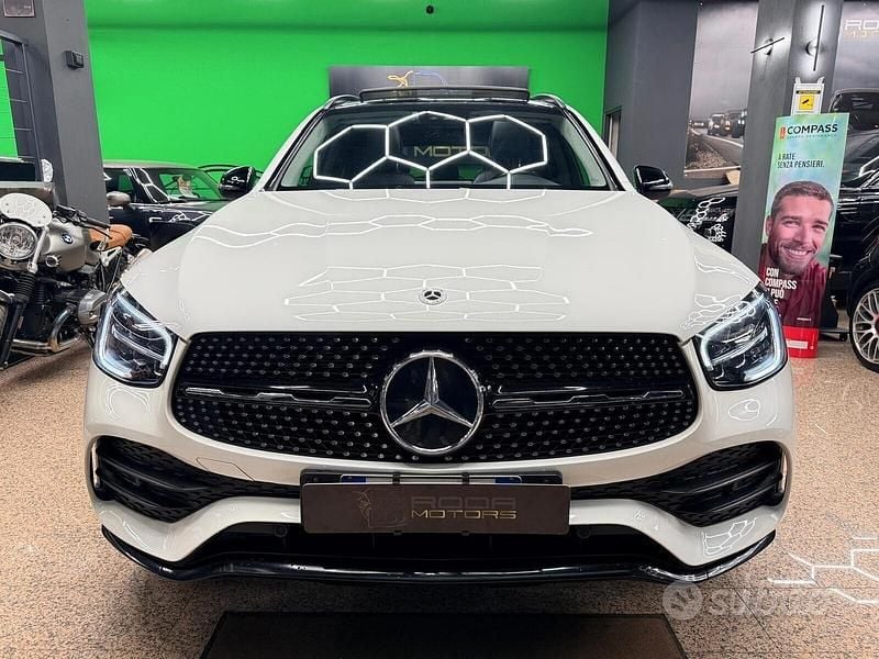 Usata Mercedes GLC220 Premium Plus 194 CV (142 kW) 2022 Bianco Station wagon