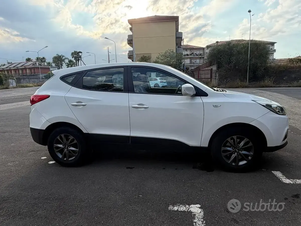 Usata Hyundai ix35 115 CV (84 kW) 2013 Bianco SUV