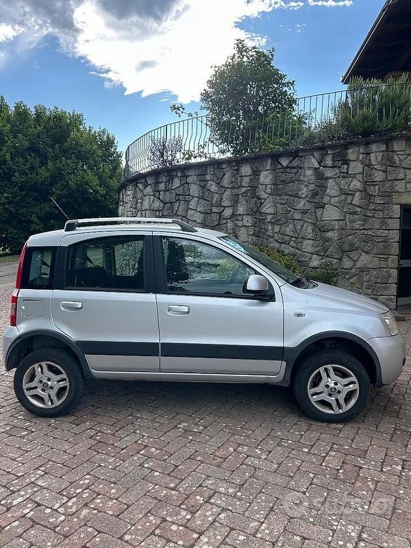 Usata Fiat Panda 4x4 2012 Grigio Utilitaria