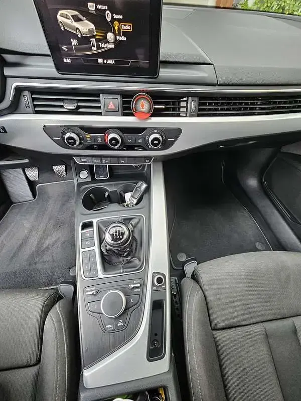 Usata Audi A4 Business 150 CV (110 kW) 2016 Nero Station wagon