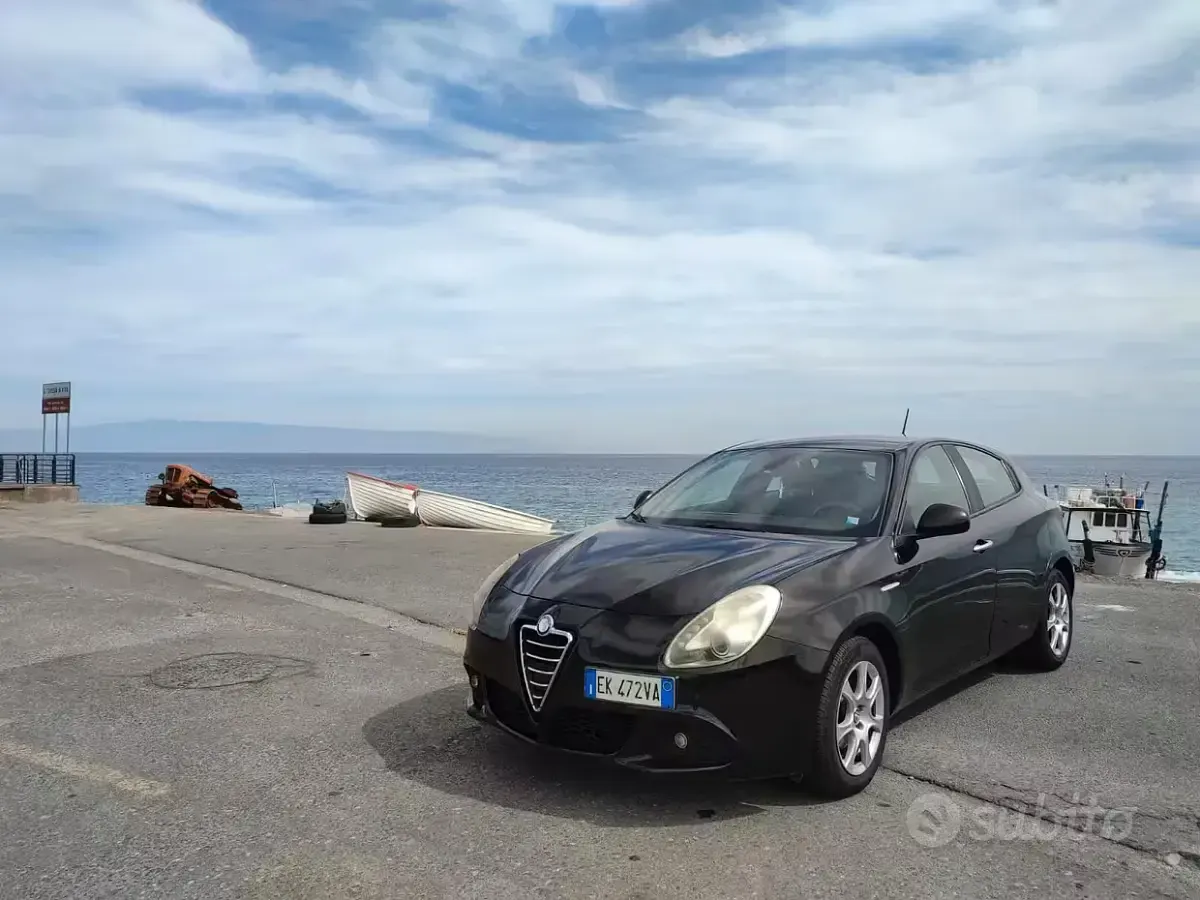Usata Alfa Romeo Giulietta 105 CV (77 kW) 2011 Nero Utilitaria