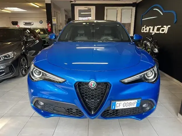 Usata Alfa Romeo Stelvio Veloce 210 CV (154 kW) 2021 Azzurro SUV