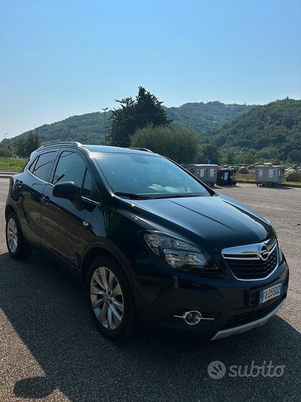 Usata Opel Mokka Cosmo 140 CV (102 kW) 2015 Nero SUV