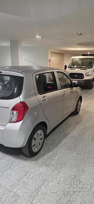 Usata Suzuki Celerio 68 CV (50 kW) 2016 Grigio Utilitaria