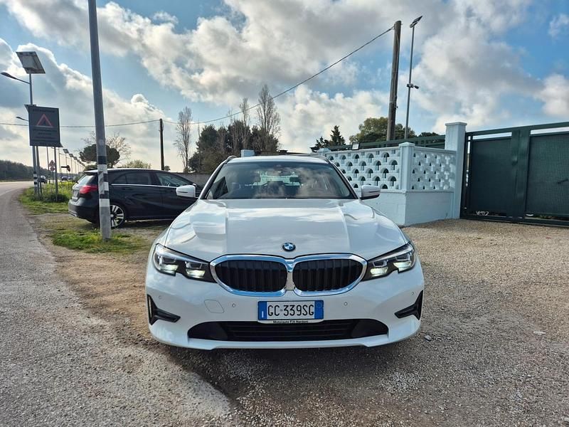 Usata BMW 316 M Sport 122 CV (89 kW) 2021 Bianco Station wagon