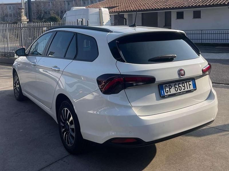 Usata Fiat Tipo 131 CV (96 kW) 2023 Bianco Furgone