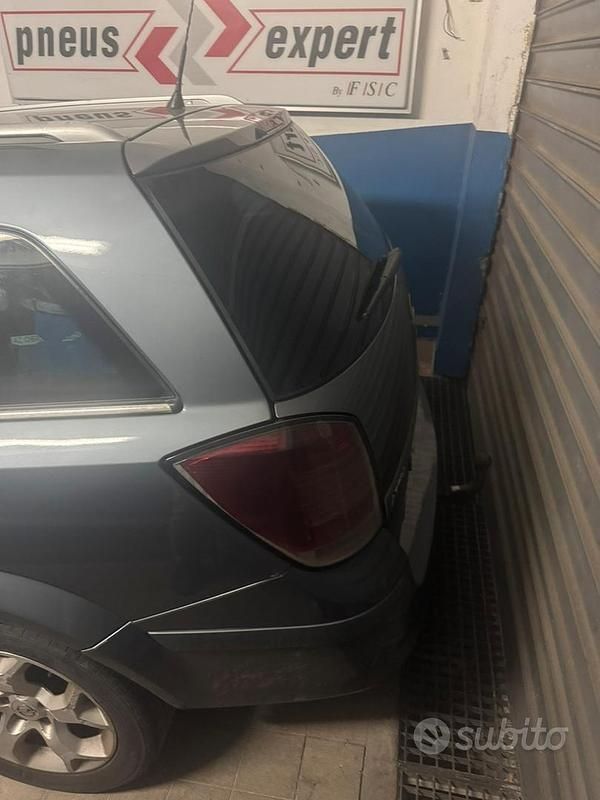 Gebraucht Opel Astra 101 PS (74 kW) 2006 Kombi