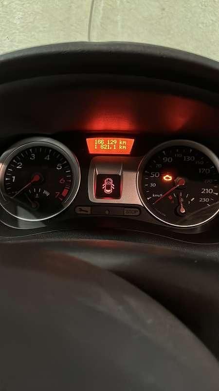 Usata Renault Clio II Dynamique 75 CV (55 kW) 2009 Grigio Berlina