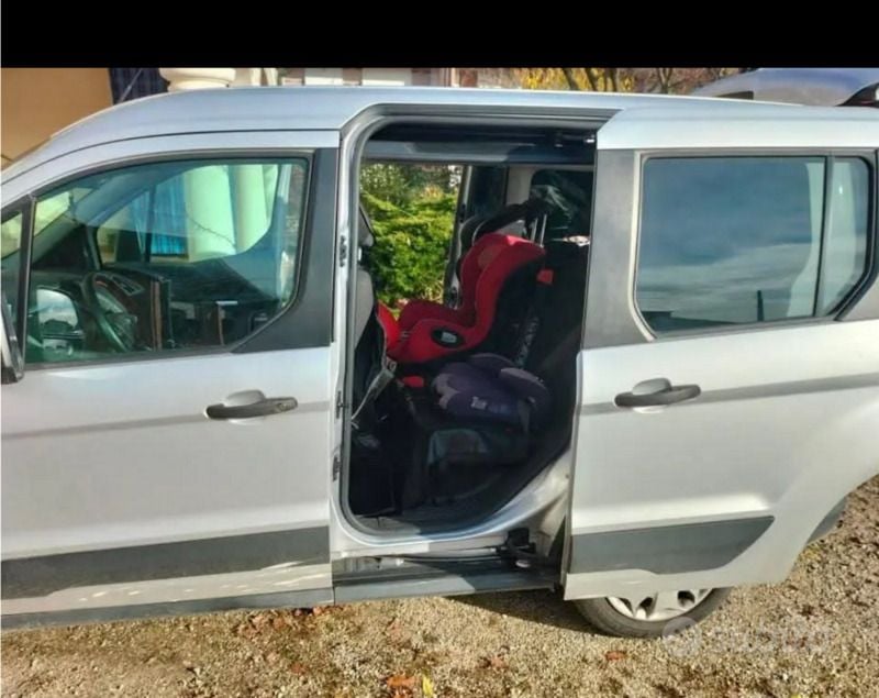 Usata Ford Tourneo Connect 120 CV (88 kW) 2018 Grigio Monovolume