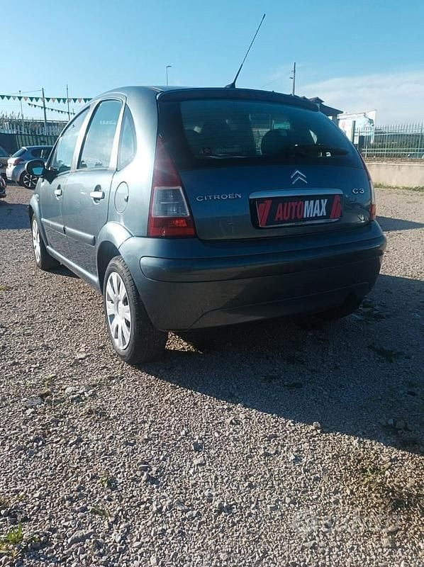 Usata Citroën C3 Exclusive 70 CV (51 kW) 2007 Grigio Berlina