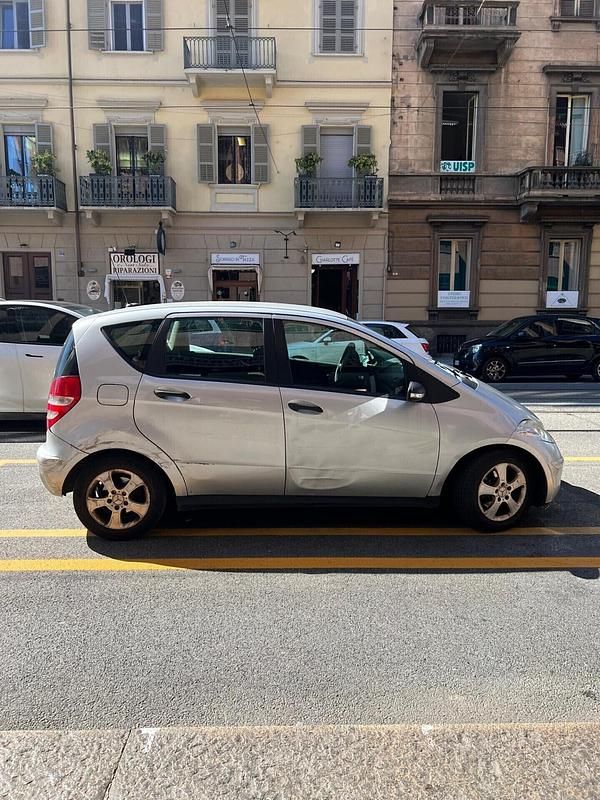 Usata Mercedes A180 108 CV (79 kW) 2006 Grigio Berlina
