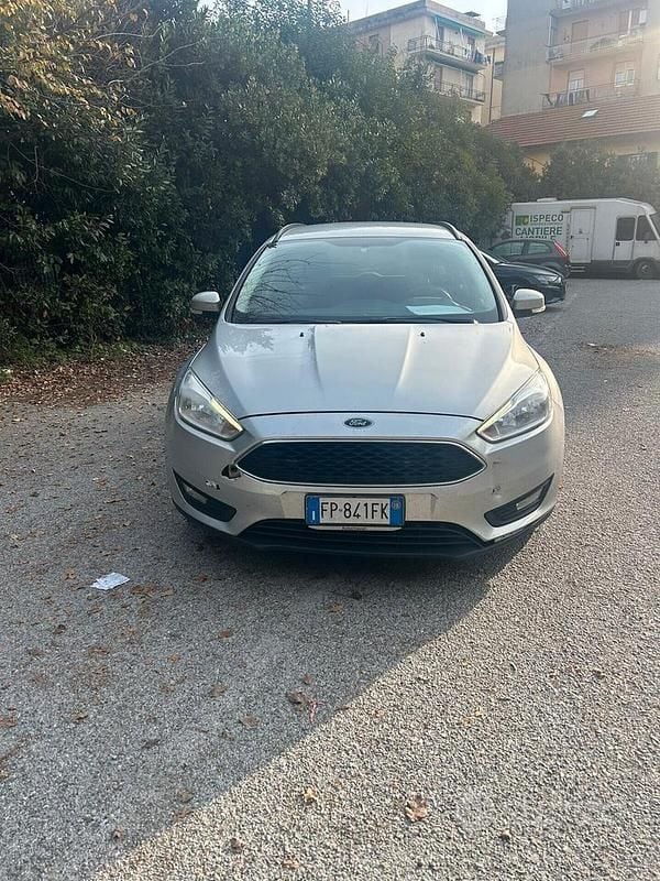 Grigio Usata 2018 Ford Focus Business Edition Station wagon | 6200 € (Super prezzo) - Immagine 1/4