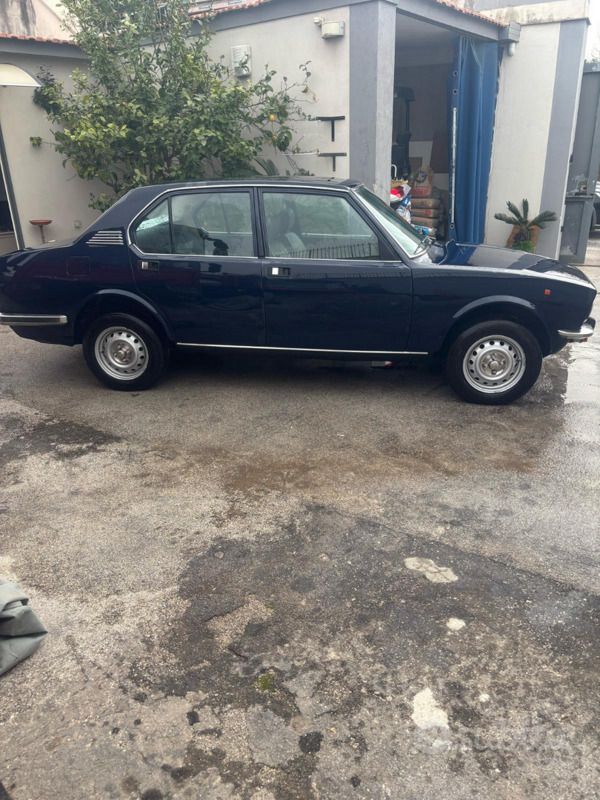Usata Alfa Romeo Alfetta 109 CV (80 kW) 1980 Blu Berlina