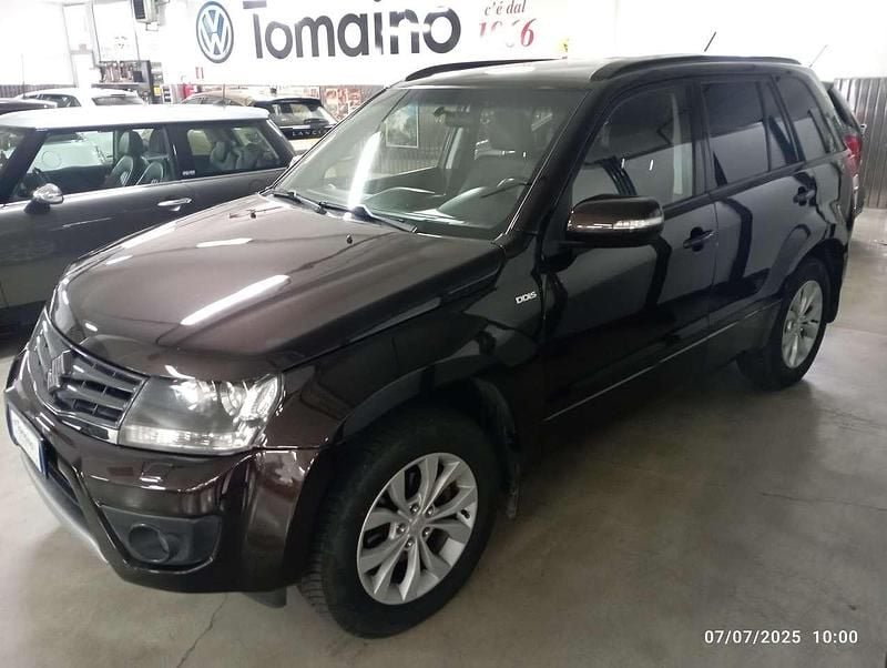 Usata Suzuki Vitara 129 CV (94 kW) 2014 Marrone SUV