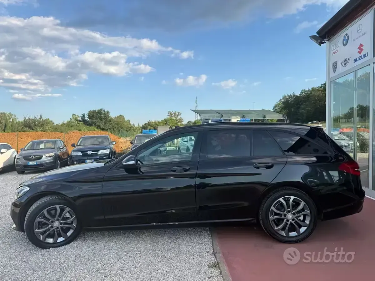 Usata Mercedes C220 Premium 170 CV (125 kW) 2015 Nero Station wagon