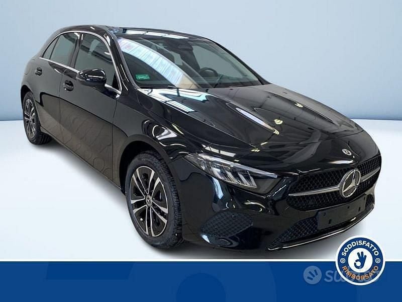 Nuova Mercedes A250 Advanced 217 CV (159 kW) 2025 Nero Berlina