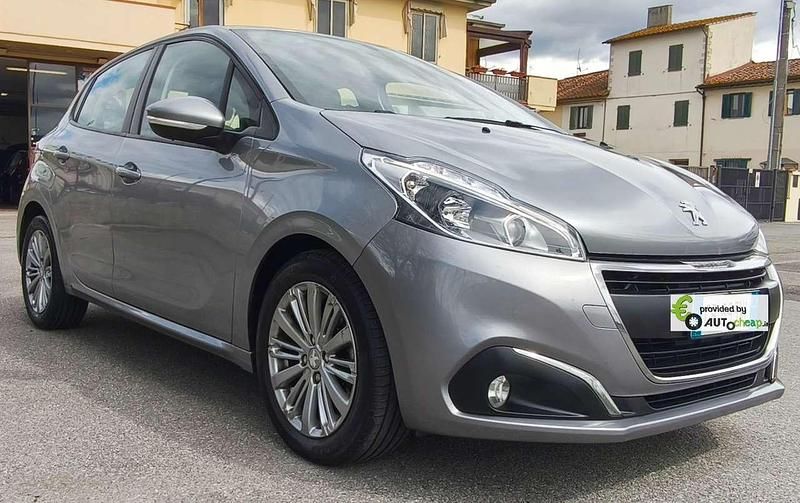 Usata Peugeot 208 Allure 102 CV (75 kW) 2020 Argento Utilitaria