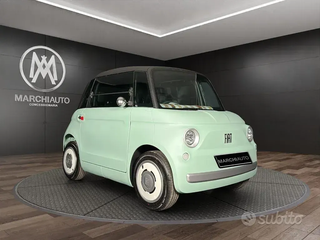 Usata Fiat Topolino 5 kW (8 CV) 2026 Verde pastello Utilitaria