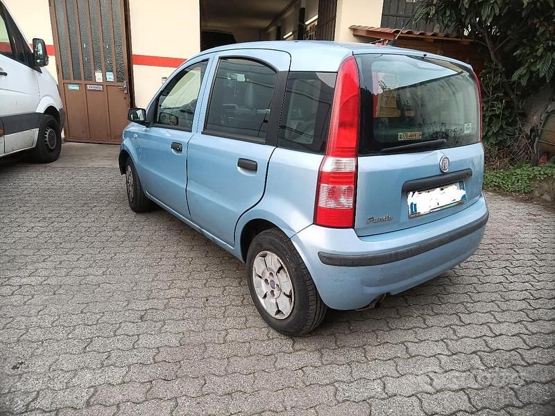 Usata Fiat Panda Active 54 CV (39 kW) 2008 Blu/azzurro Utilitaria