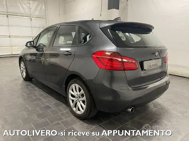 Usata BMW 216 Active Tourer Advantage 116 CV (85 kW) 2016 Grigio Monovolume