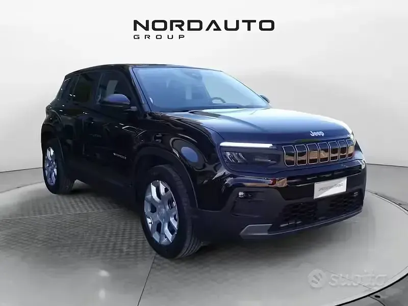 Usata Jeep Avenger Longitude 101 CV (74 kW) 2023 Nero SUV