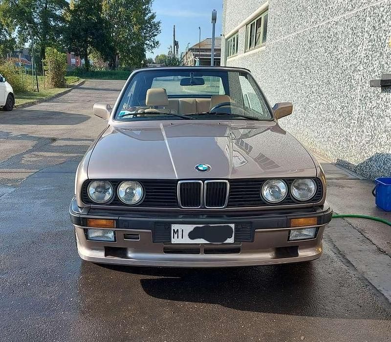 Usata BMW 320 Cabriolet Efficient Dynamics 129 CV (94 kW) 1988 Cabrio