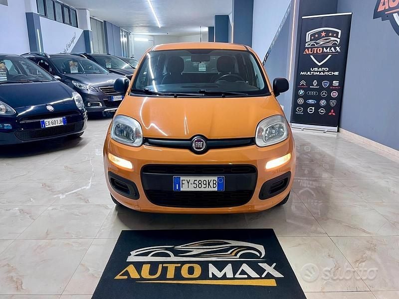 Usata Fiat Panda Pop 69 CV (50 kW) 2019 Arancione Berlina