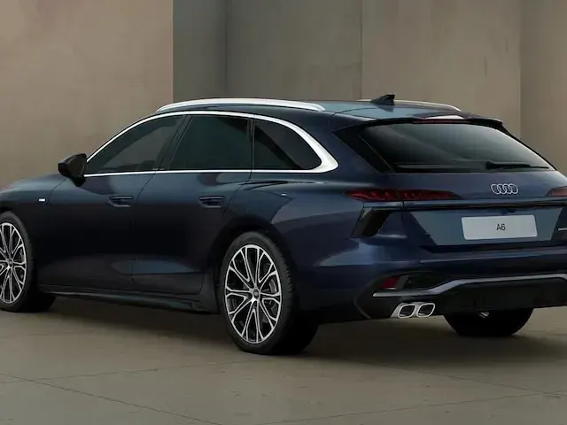 Nuova Audi A6 Business 204 CV (150 kW) 2026 Blu firmamento metallizzato Station wagon