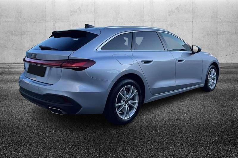 Usata Audi A5 Business 150 CV (110 kW) 2025 Argento Station wagon