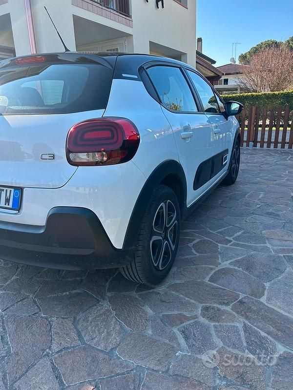 Usata Citroën C3 PureTech 110 CV (80 kW) 2021 Bianco Utilitaria