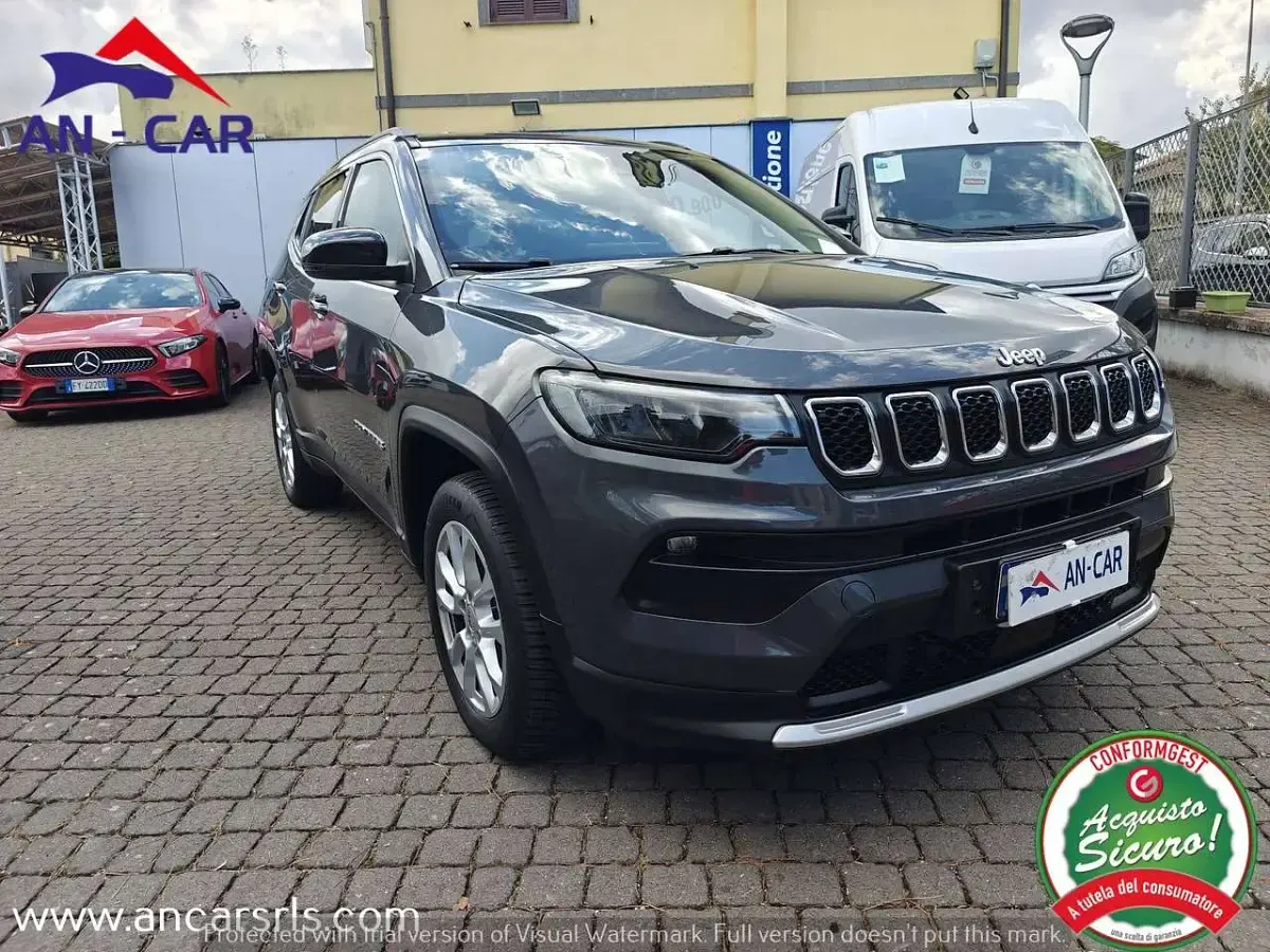 Usata Jeep Compass Limited 131 CV (96 kW) 2022 Grigio vulcano SUV