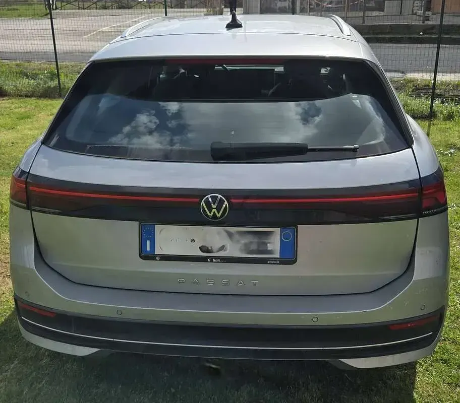 Usata VW Passat Business 150 CV (110 kW) 2024 Station wagon