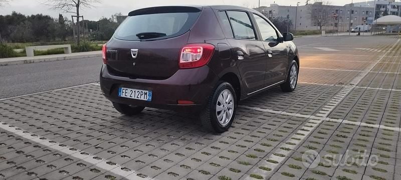 Occasion Dacia Sandero 75 PK (55 kW) 2016 Bruin Sedan