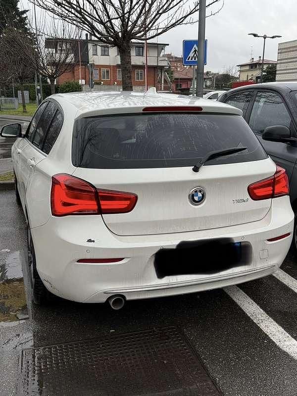 Usata BMW 118 150 CV (110 kW) 2017 Bianco Utilitaria