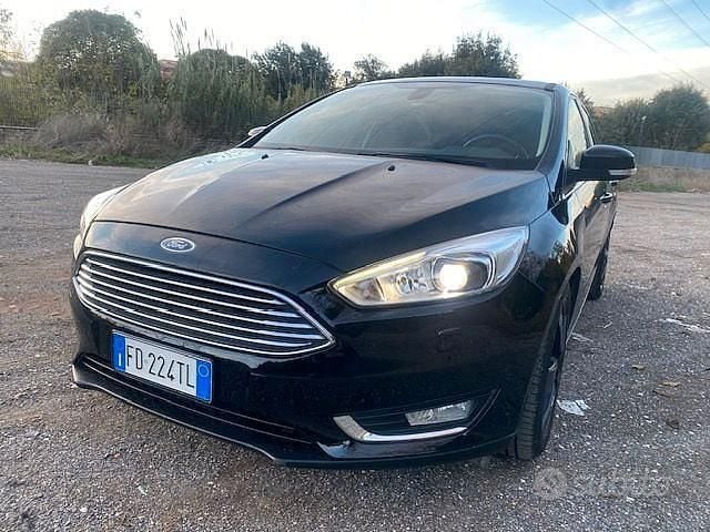 Nero Usata 2016 Ford Focus Titanium X Berlina | 6900 € (Super prezzo) - Immagine 1/4