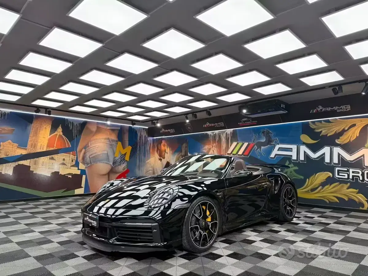Usata Porsche 911 Turbo S Cabriolet 650 CV (478 kW) 2020 Cabrio