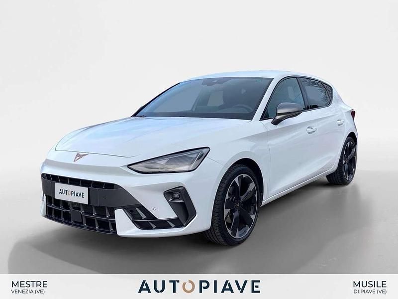 Usata Cupra Leon 150 CV (110 kW) 2025 Bianco Utilitaria
