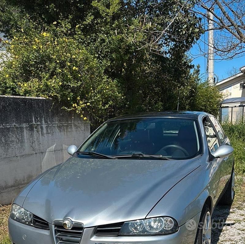 Usata Alfa Romeo 156 150 CV (110 kW) 2006 Grigio Station wagon