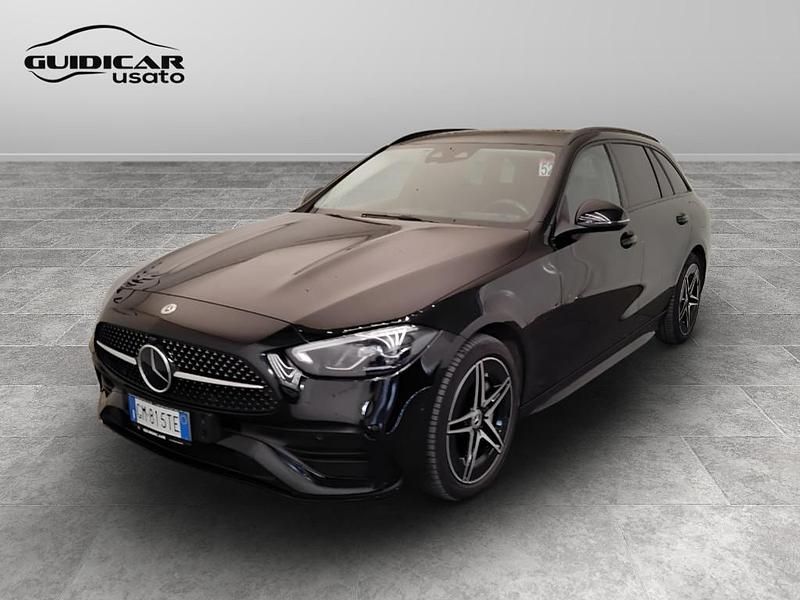 Usata Mercedes 300 Premium 197 CV (144 kW) 2023 Nero Station wagon