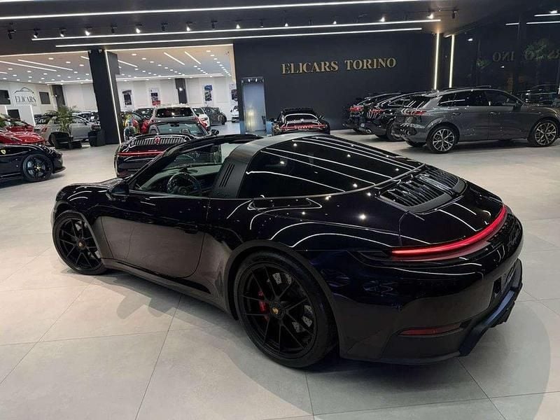 Usata Porsche 911 Targa 4 484 CV (355 kW) 2025 Nero metallizzato Cabrio