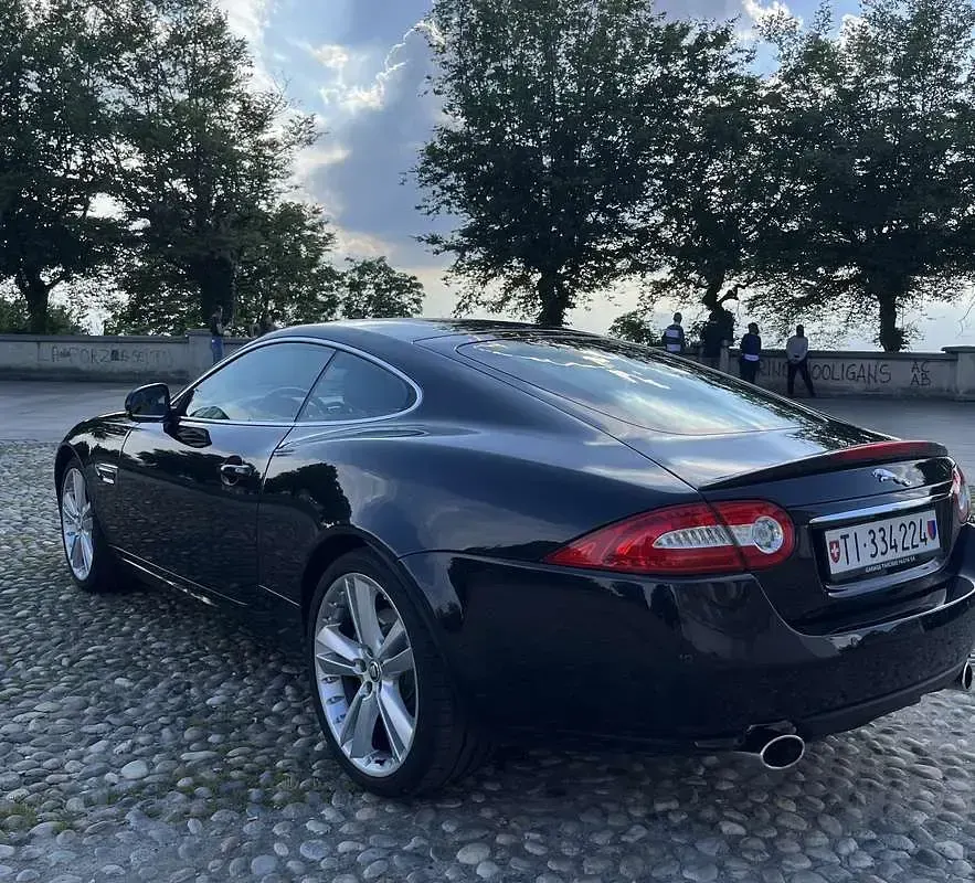 Usata Jaguar XK 385 CV (283 kW) 2011 Coupé