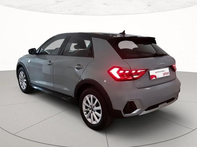 Usata Audi A1 Business 95 CV (69 kW) 2024 Grigio freccia perla grigio manhattan me SUV
