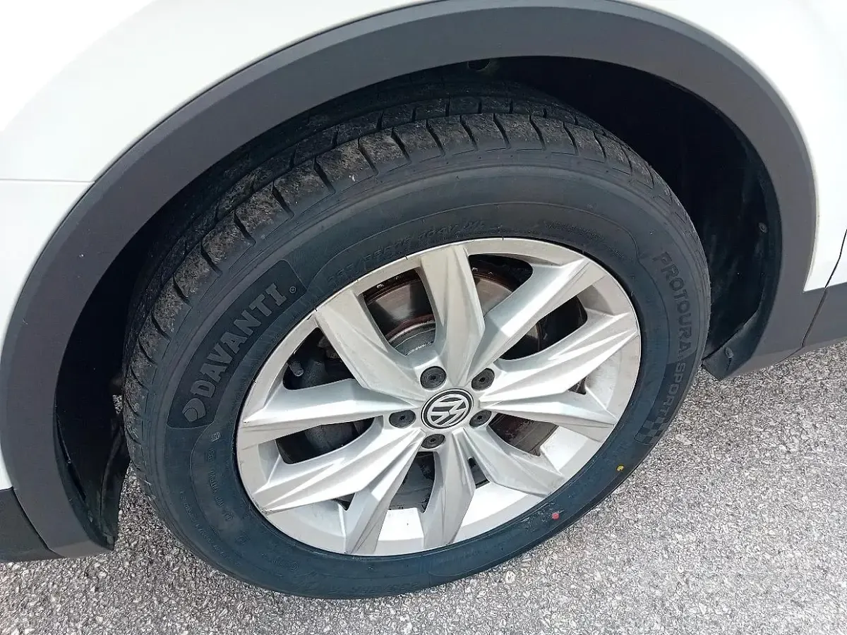 Usata VW Tiguan Business 150 CV (110 kW) 2017 Bianco SUV