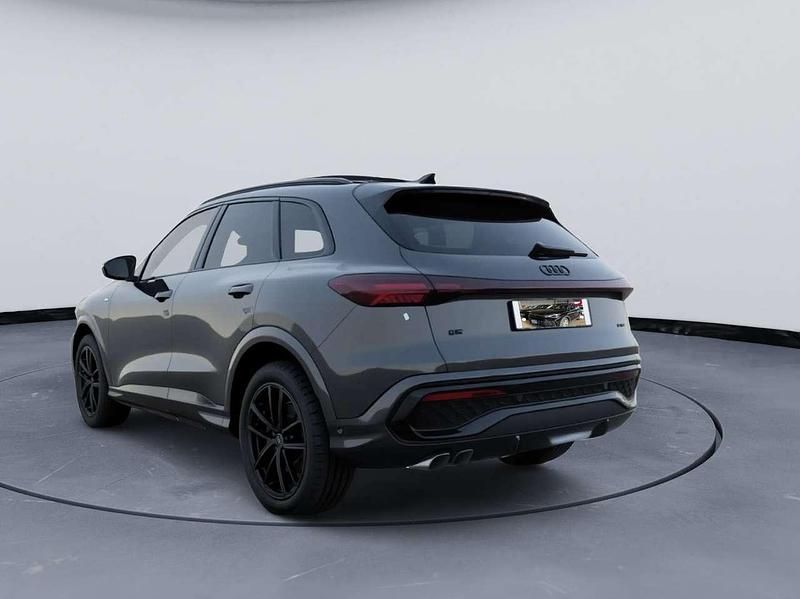 Nuova Audi Q5 S-Line 204 CV (150 kW) 2026 Nero SUV