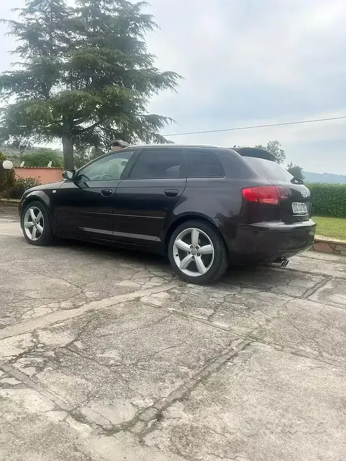 Usata Audi A3 Ambiente 150 CV (110 kW) 2006 Utilitaria